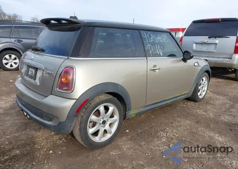 2009 Mini Cooper S from USA, damaged, VIN WMWMF73539TT97311
